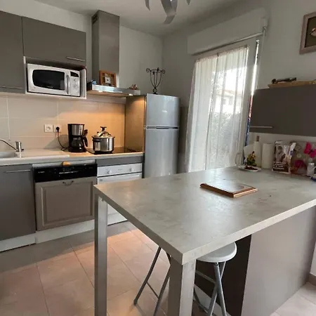 דירה 3 Pieces 6 Personnes- Village Ar140-003
